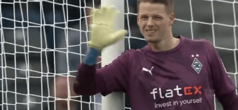 欧超杯倒计时，门兴格拉德巴赫关键时刻防线松动，细节引发关注，引发热议，赛程密集仍需轮换的简单介绍